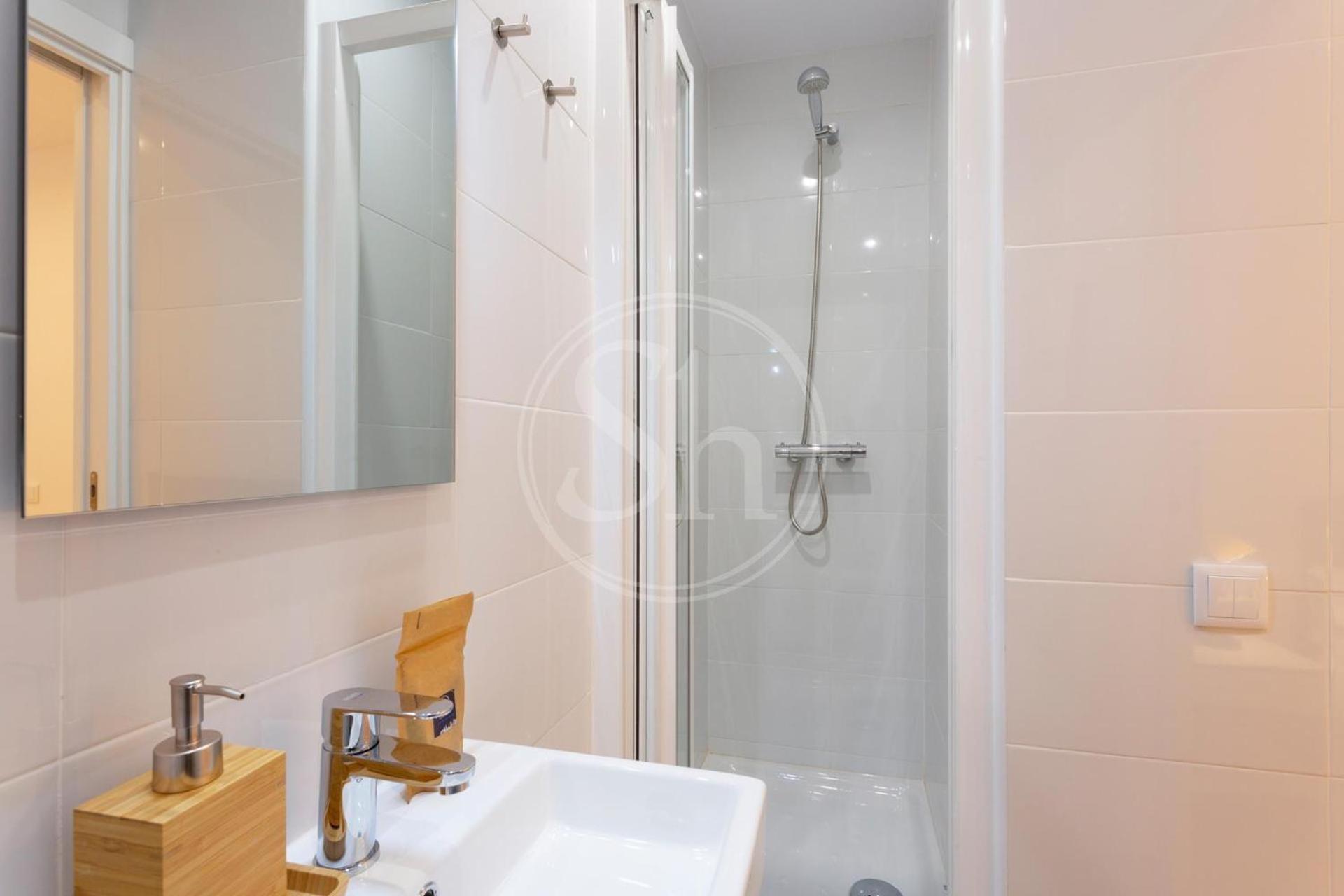 Comodo Apartamento Para 5 Barselona Dış mekan fotoğraf